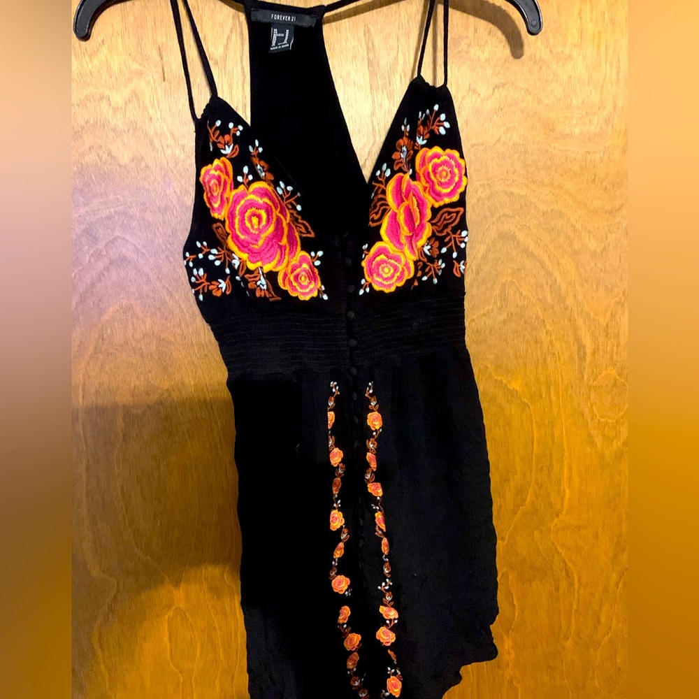 Beautiful ladies dress!
